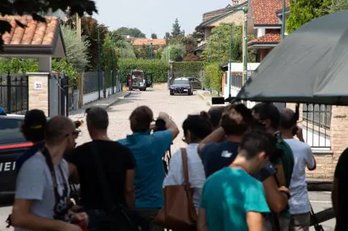 Quei segnali sfuggiti e l'illusione di normalità