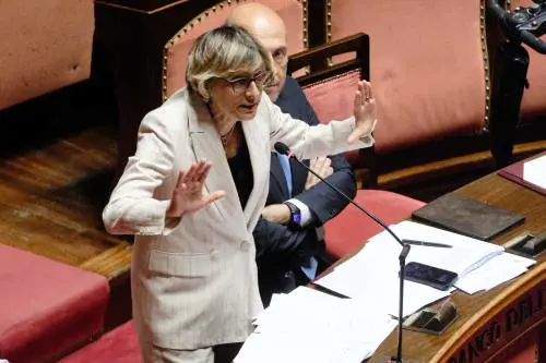 Le toghe compattano la maggioranza. Meloni e Mantovano scelgono Bongiorno come difensore. Il vertice a Chigi