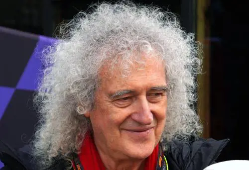 Brian May riaccende i Queen con la voce di Andrea Bocelli