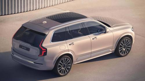 Nuova Volvo XC90 2024, guarda tutte le foto