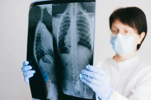 Tumori: quali sono quelli ereditari più diffusi e i sintomi collegati
