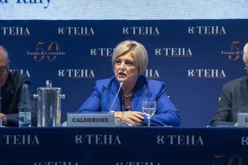 Sondaggio, Calderone è il ministro in cui italiani ripongono più fiducia