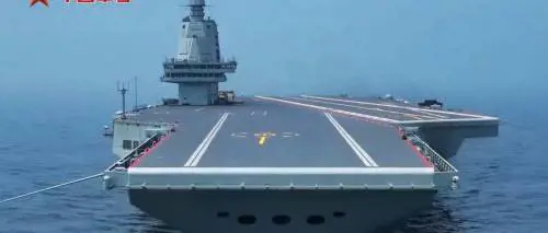 La Cina muove portaerei e caccia stealth: l'avvertimento da non sottovalutare