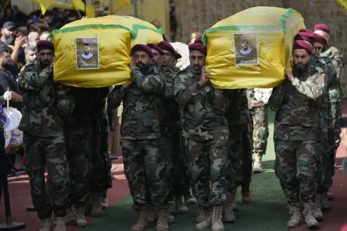 "Piano segreto per eliminare Hezbollah". Cosa c'è dietro l'attacco in Libano