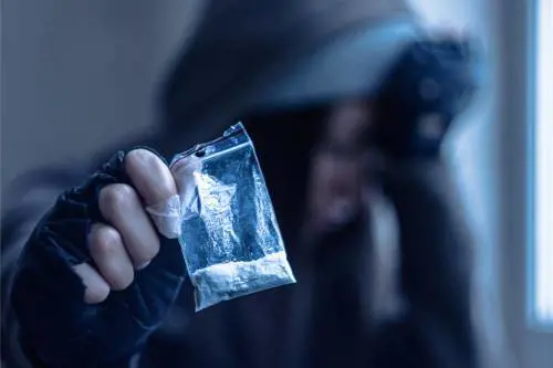 Boom dell'economia illegale: vale 200 miliardi. Il traino? Droga e sesso