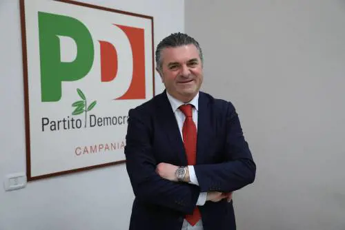 La concessione del lido in cambio di voti: nuovo arresto per il dem Alfieri a Salerno