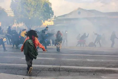 "Polizia italiana razzista". Lo sdegno di Mattarella