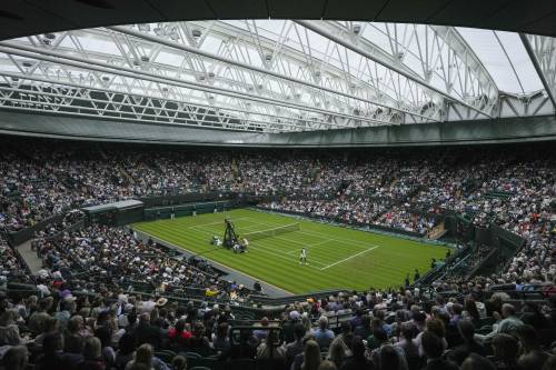 L'Ia rifà la storia di Wimbledon e sostituisce i giudici di linea