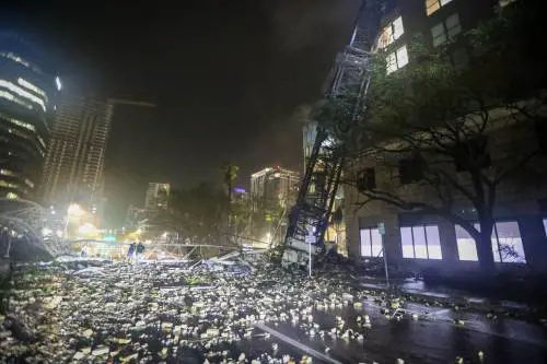Città sommerse, altri 27 tornado e 3 milioni senza luce: Milton devasta la Florida
