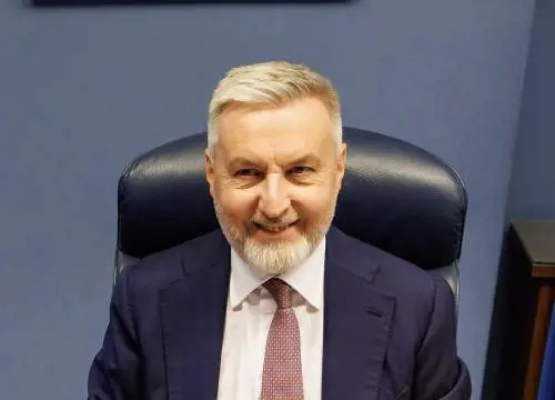 Tetto al terzo mandato, crescono i dubbi nel Pd