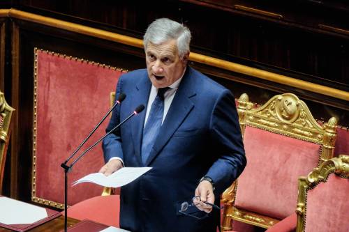 Tajani: "Tassa su extra-profitti da Urss"