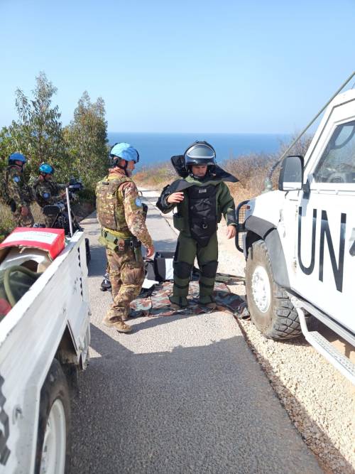 Contingente italiano Unifil, individua e disinnesca ordigni esplosivi