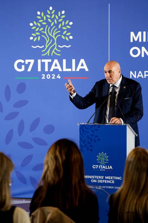 Minaccia nucleare russa e guerra totale in Medio Oriente: i dossier del G7 a Napoli