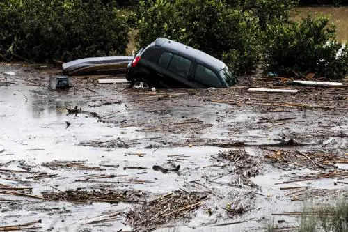 Spagna, Valencia colpita dalle alluvioni: morte e distruzione