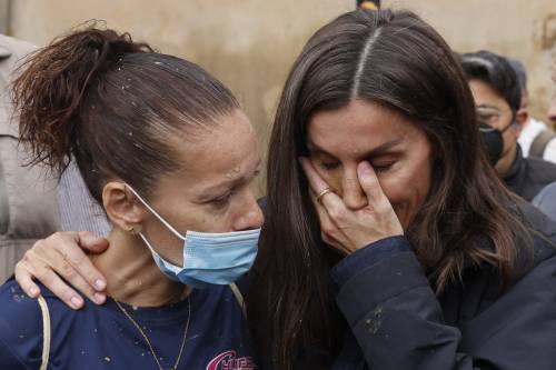 Le lacrime di Letizia che non perde l'attimo