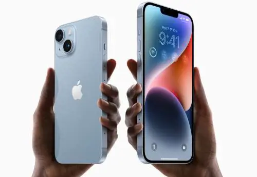 Ultimi giorni, poi in Ue non si potranno più vendere questi iPhone. Ecco perché