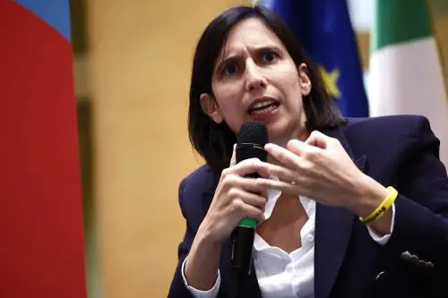 L'opposizione nuda davanti alle elezioni
