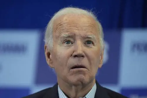 Lutto per Carter. E Biden punge Trump