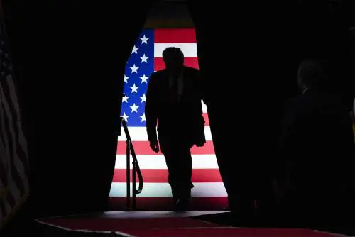 Da Kiev al Medio Oriente: appesi al ciuffo di Donald