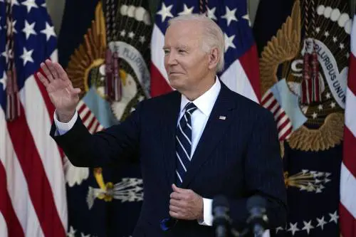 "Presto nuove sanzioni contro la Russia". Così Biden prepara l'ultimo colpo al regime di Putin