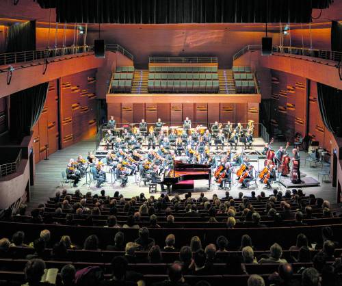 La bacchetta di sir Pappano nella fabbrica della musica