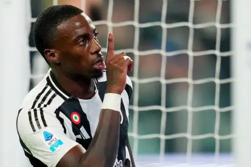 Weah-Yildiz, Signora seconda di notte