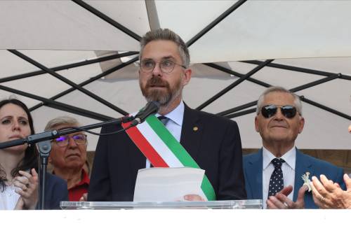 Lepore incolpa il governo. Ma il Viminale lo smentisce