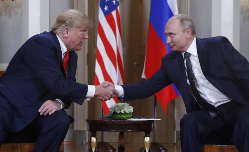 Trump telefona a Putin: "Stop escalation"