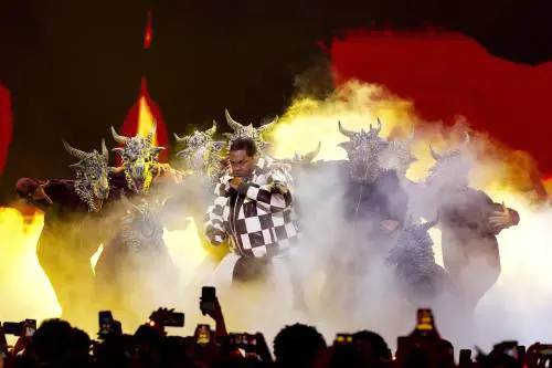 Da Madonna a Prince fino a Taylor Swift. Le 50 sfumature di Mtv