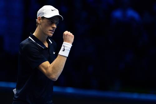 Atp Finals, Sinner splendido anche contro Fritz: doppio 6-4 e semifinale più vicina