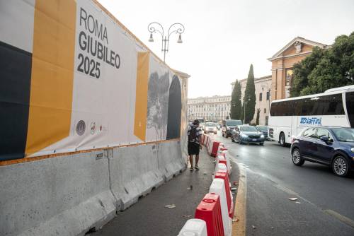 Mazzette e posti di lavoro in cambio di appalti per strade e Giubileo. La Finanza al Campidoglio