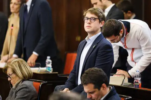 Maggioranza al capolinea, ogni giorno una rissa