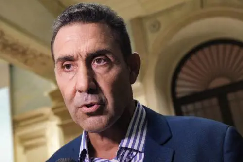 Fdi e Lega: un piano per smantellare i campi rom. Dubbi dentro Fi