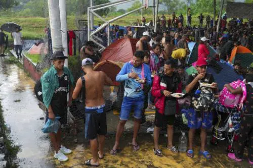 Disastro Biden-Kamala: mai così tanti clandestini nella storia degli Usa