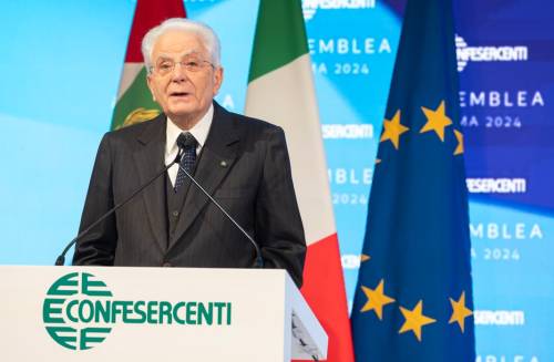 Sergio Mattarella all’Assemblea Nazionale 2024 di Confesercenti, tenutasi al Teatro Eliseo di Roma