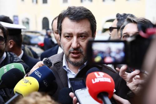 Salvini sprona i suoi: "Serve più impegno". A dicembre il congresso della Lega lombarda