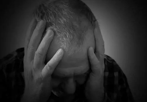 Quanti mal di testa ci sono? Ecco la classificazione e cosa potrebbero nascondere