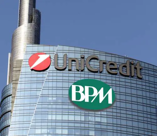 UniCredit si ritira e libera Banco Bpm