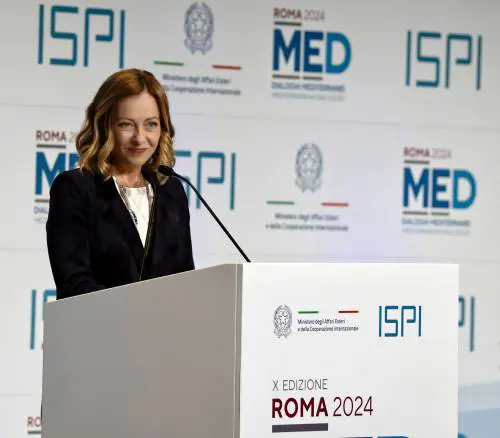 Rai, primo inciampo in maggioranza. Meloni smorza: schermaglie