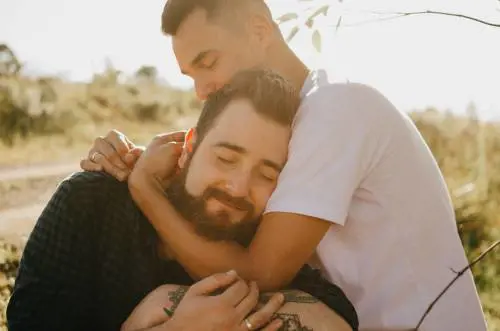 "Il Corano dice che i gay devono bruciare". La frase choc dei nordafricani a Trento