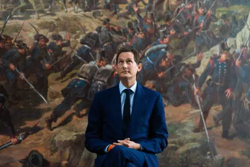 Stellantis, la mossa di Elkann: cosa ha deciso sul management