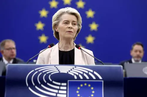 Von der Leyen alla prova sulla crisi dell'automotive: al via il "dialogo strategico" per il futuro dell'industria