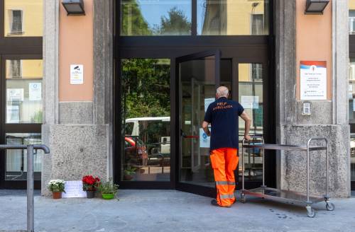 Casa dei coniugi: "Morti evitabili con un impianto per il fumo"