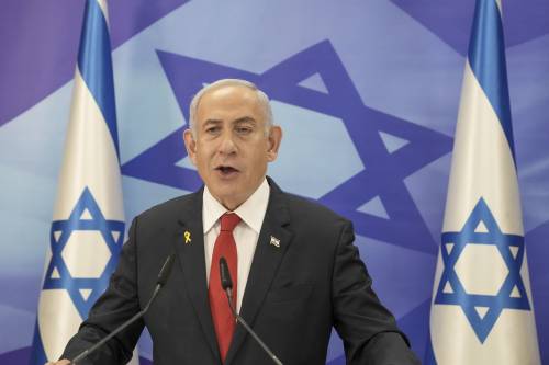 Netanyahu alla sbarra: "Una caccia alle streghe"