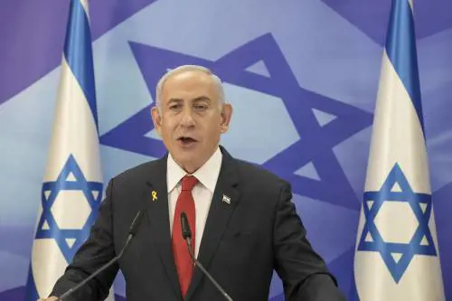 "Se non libera ostaggi sabato sarà guerra". Ultimatum di Netanyahu e Trump a Hamas
