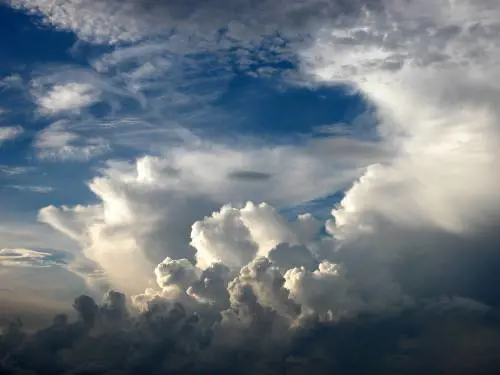 48 ore d’estate, poi il cambiamento: cosa aspettarsi dal meteo