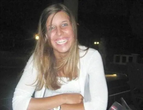 "Noi e l'assassino di nostra figlia ci incontriamo alle poste". Il racconto del padre di Erika Preti