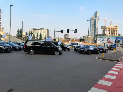 Ncc, il Tar sospende l’obbligo di 20 minuti di pausa tra le corse