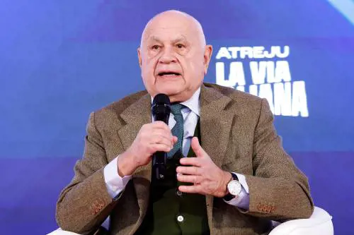 "Sulla giustizia serve il referendum. Davigo? Ormai un pregiudicato"