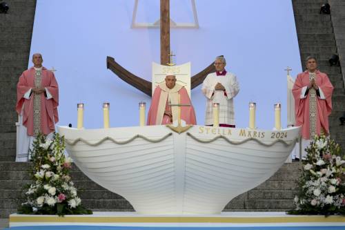 La prima volta di un Papa in Corsica e la messa a casa di Napoleone